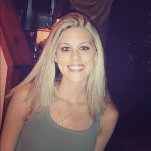 Meet your Posher, Keli